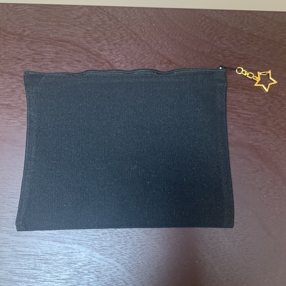 Cosmetic travel pouch - Picture 2 of 2